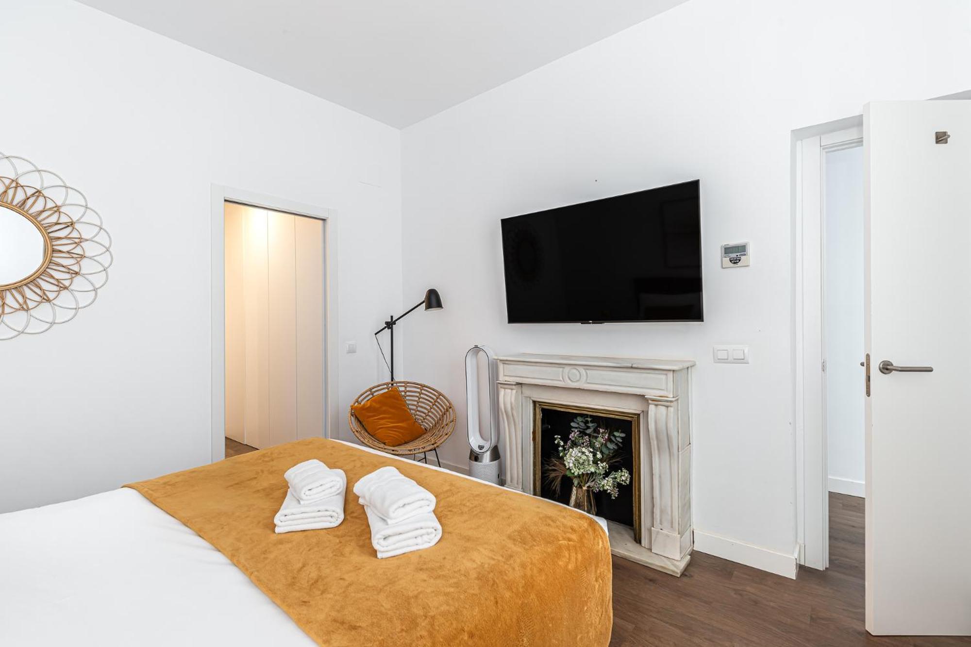 Waou Puerta Del Sol V - Alquiler Corta Duracion Apartment Madrid Exterior photo