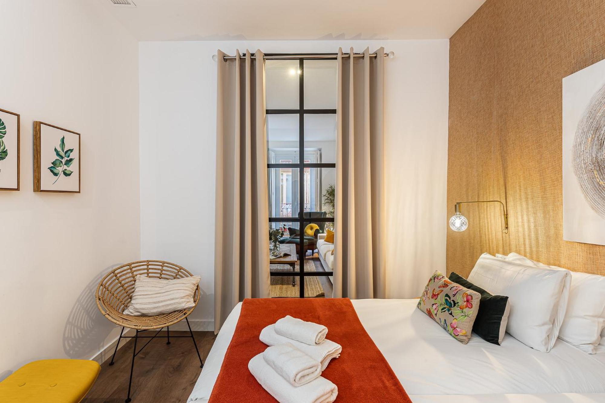 Waou Puerta Del Sol V - Alquiler Corta Duracion Apartment Madrid Exterior photo
